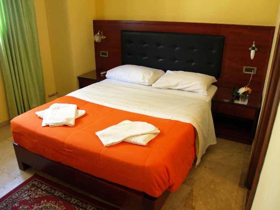 Hotel Filoxenia Chania  Bilik gambar