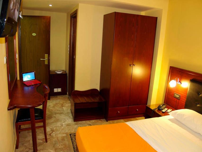 Hotel Filoxenia Chania  Bilik gambar